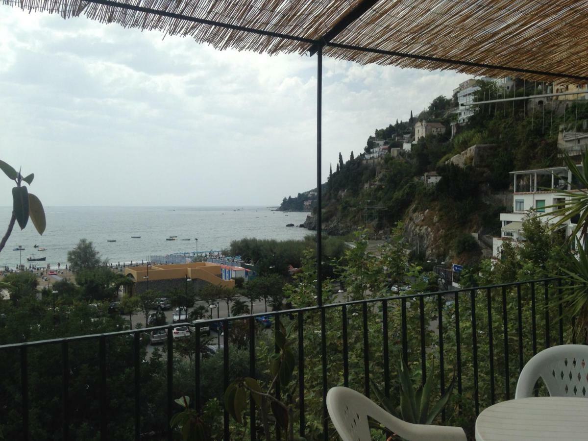 Casa Marina Apartment Vietri sul Mare Exterior photo